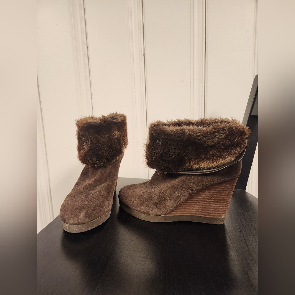 Lucky Brand Brown Ankle Booties with Faux Fur Trim